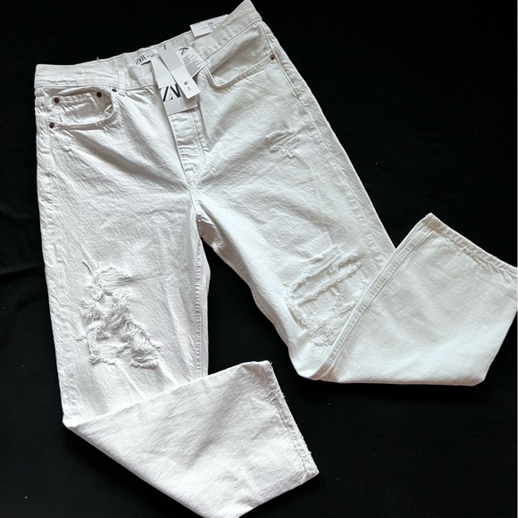 NWT Zara White Ripped Jeans The Bliss Straight Size 10 - Picture 1 of 16